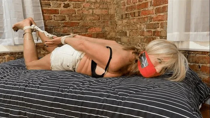 Lola Evans: Hogtied Danger