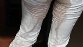 INEED2PEE - Louise Wetting her White Pants