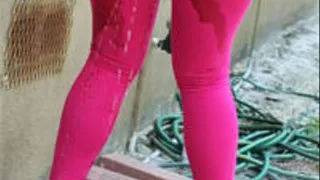 INEED2PEE - Kenna Wetting her PINK Spandex Leggings