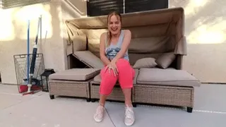 INEED2PEE Vika cumming after pissing her tight sexy jeggings omorashi