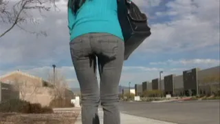 INEED2PEE - Tia Ling Pisses Tight Jeans Outside