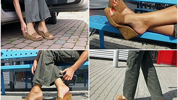 Walking and posing - bare feet in wedges