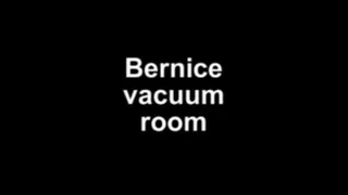 Bernice vacuum room ***NEW MODEL!!!***