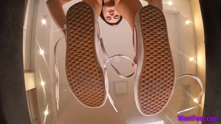 Big Giantess Feet