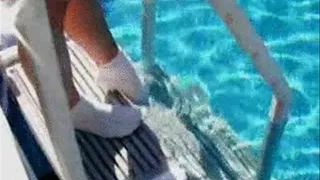 Wet Pool Socks 08-10