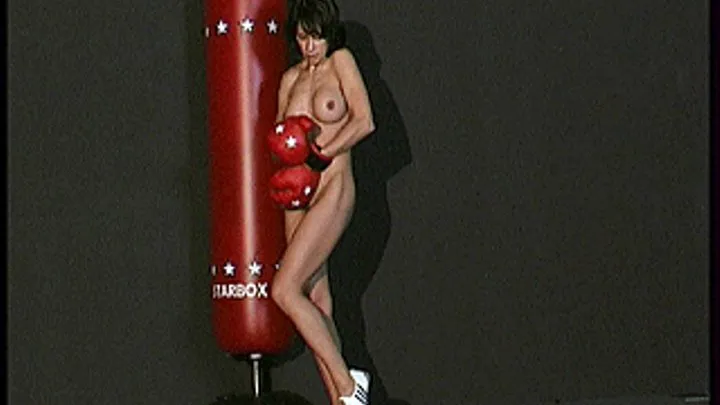 Nude Boxing, NQ