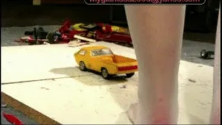 Stomp Session IVXIIIMMX . Giantess Jett. Ford Edsel & Plymouth Deora. Shoot A