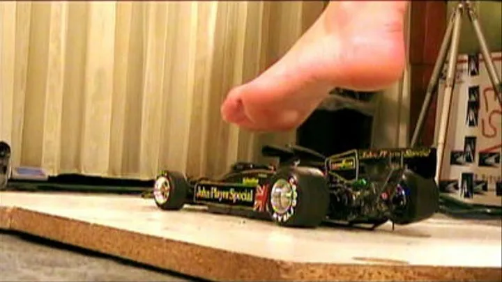 Stomp Session IIMMX . Giantess Jett. F1 Racing Car JPS II