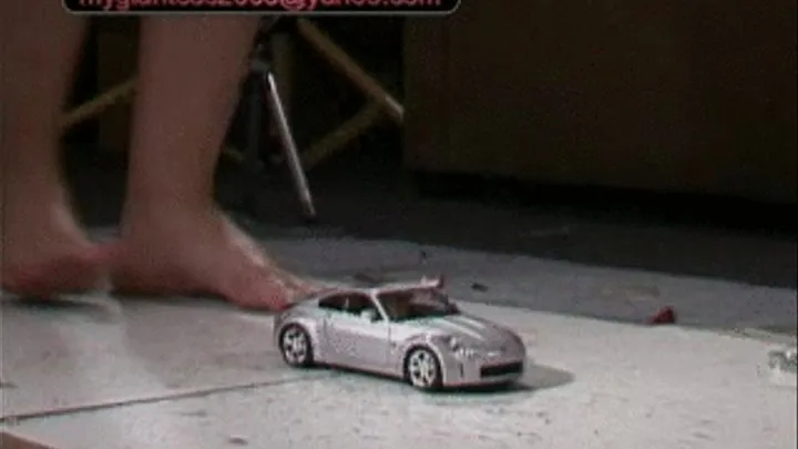 Stomp Session IVXIIIMMX . Giantess Jett. Nissan 350 Z & Racing Mercedes. Shoot B