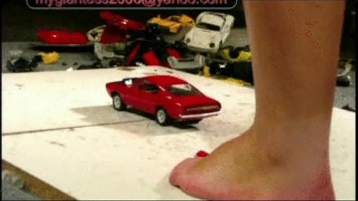 Stomp Session IVXIIIMMX . Giantess Jett.Porsche 959 & Barracuda 69. Shoot A