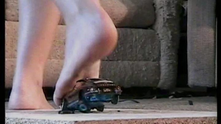 Stomp Session XXVI . Giantess EVI. Car 1