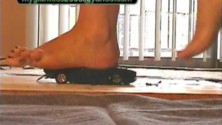 Stomp Session XXVI . Giantess EVI. Car 3