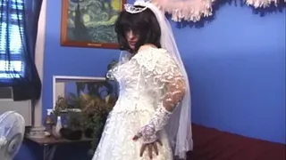 TV sissy crossdresser in wedding gown