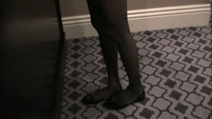 Black flats & nylons dipping @ bar