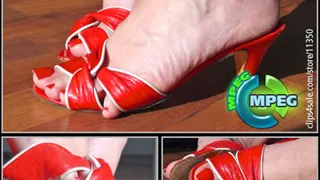 RED LEATHER VINTAGE MULES 2011-02-16 (MPEG)