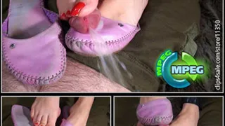 SMELLY SLIPPERS & FOOTJOB 2010-12-20 (MPEG)