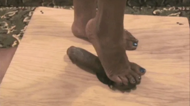 BALLCRUSHING EBONY FEET