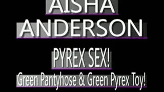 Slim Green Pyrex Dildo In Aisha Anderson's Ebony Pussy! - IPOD VERSION