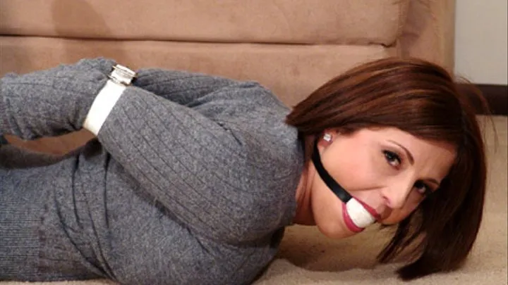 Lola Lynn: First-Time Bondage - Strapped, BallGagged, FROGTIED