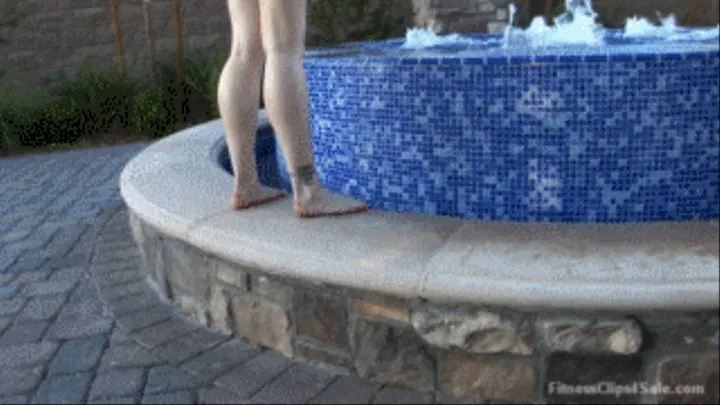 Amanda 17 inch Muscular Calves Hot Tub Flex-Hi Res