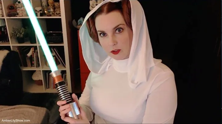 Curvy AmberLeia Plays Star Wars Day 2018