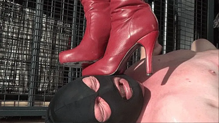 Red Thigh Boots Trampling exercise - 3