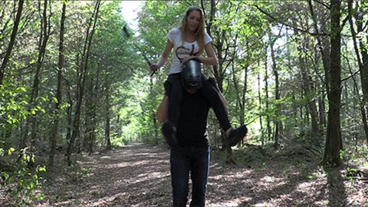 LADY JESSICAS first shoulderride in forrest