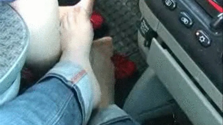 DRIVERS FEET FOOTSIE G