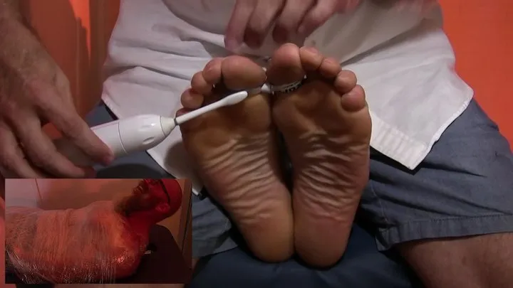 Rick Mummified & Size 13 Soles Tickled