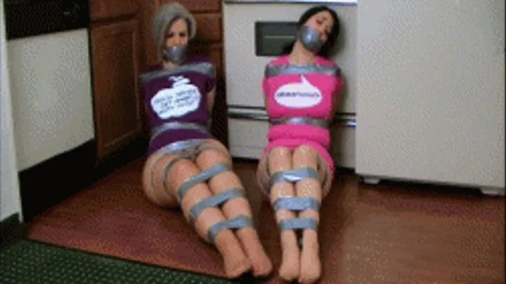 ss1055 Sandra & Shannon, Duct Taped Damsels