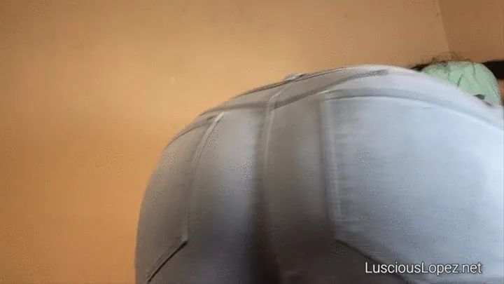 Luscious Lopez whale tail & spreading