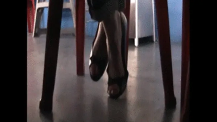 2 girls in flats, nylons & barefoot under table @ lunch