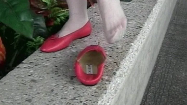 Red ballerinas - Heel Crush