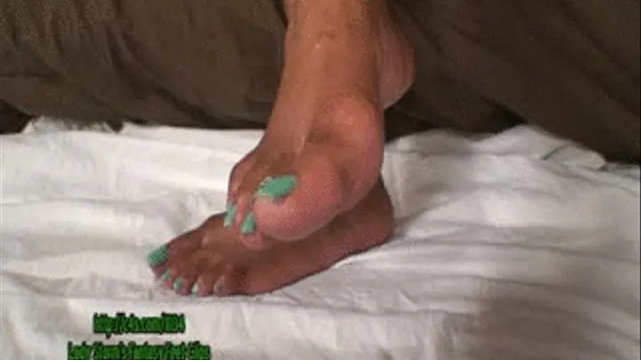 Close Ups of Storm's Sexy Green Toes