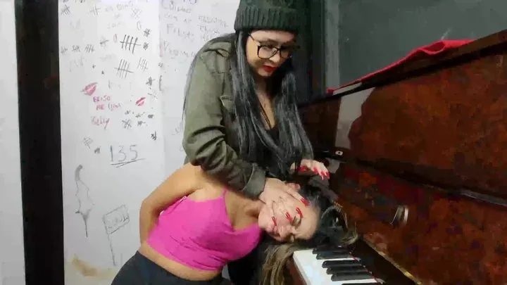 HANDS - PIANO LESSON - VOL # 610 - TOP GIRL NAYLA SANTOS - FULLVIDEO - NEW MF MAY 2022 - Exclusive MF Models - never publishied