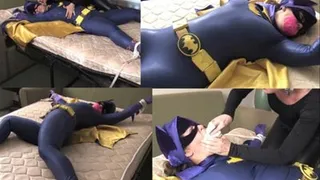 Batgirl On Vacation P2 HDV