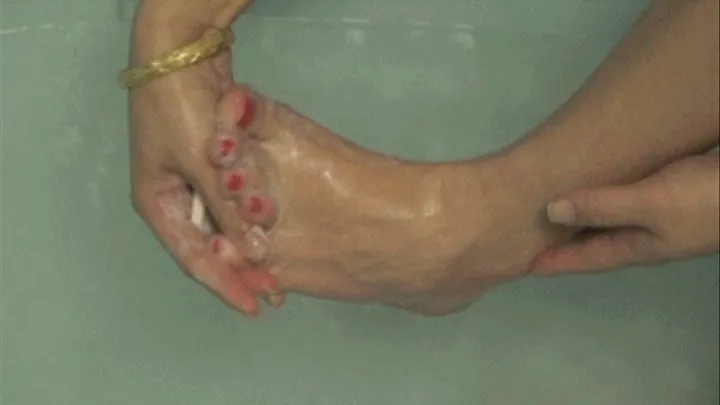 SEXY WET TOES