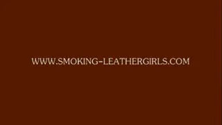 Larissa 4 - Smoking Dreamgirl in Leatherleggings