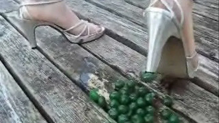 Food Foot Crush Video