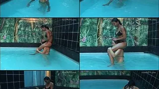 PLAY IN THE POOL - CLIP 02