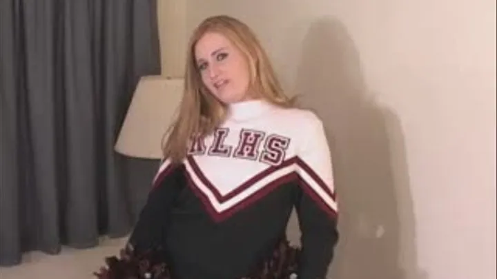 Autumn's Juicy 18Y/O Cheerleader Pussy Gapes Open For You!