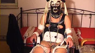 146-BI-rubber slave in mask und chains and handcuffs