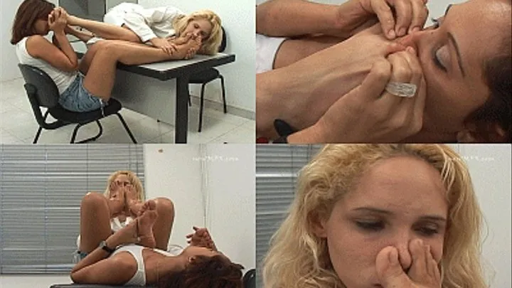 EXAMINATING THE FEET SMELL - FULL VERSION