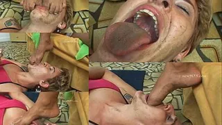 Cleaning the Dirty Feet with my Tongue - Clip 03