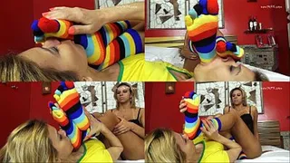 FOOT GIRL: THE RETURN - WORSHIPPING THE CLEO SANTHIAGO FEET - Clip 01 - ##NEW MOVIE