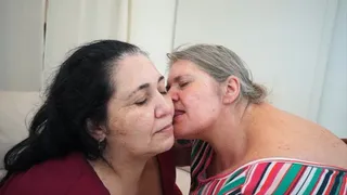 PASSION AND WORSHIP BETWEEN TWO DELICIOUS BBW - BY JOYCE HOUSTON & HERMINIA SANTIAGO - NEW KC 2020 - CLIP 3