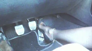 she is driving in her 5inch toecleavage black cobra heels part1