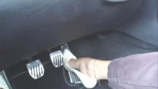 she is driving in her 4inch toe cleavage cobra heels part1