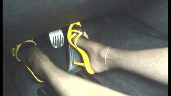 fast driving in 4inch yellow mules and black pantyhose part1