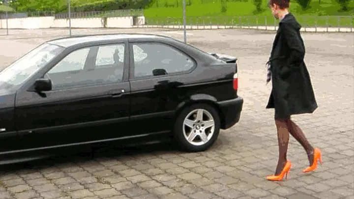 Posing and driving in 5inch extreme high spike heels